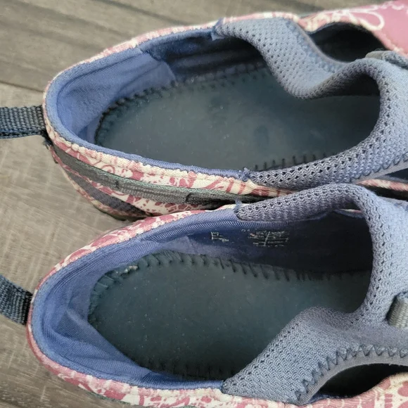 Teva Ochoa Water Sport Shoes Pink Gray Women's Size 7 Quick Drying - Picture 5 of 9